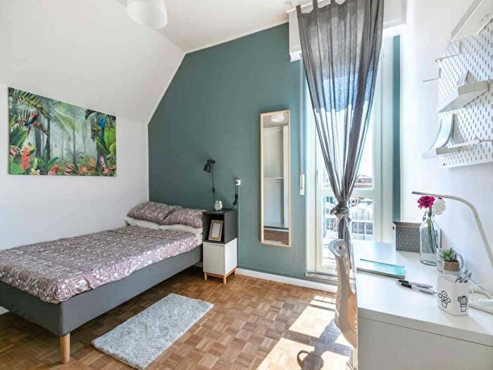 Appartamento bilocale in affitto in Via Arcivescovo Romilli, Corvetto, Milano