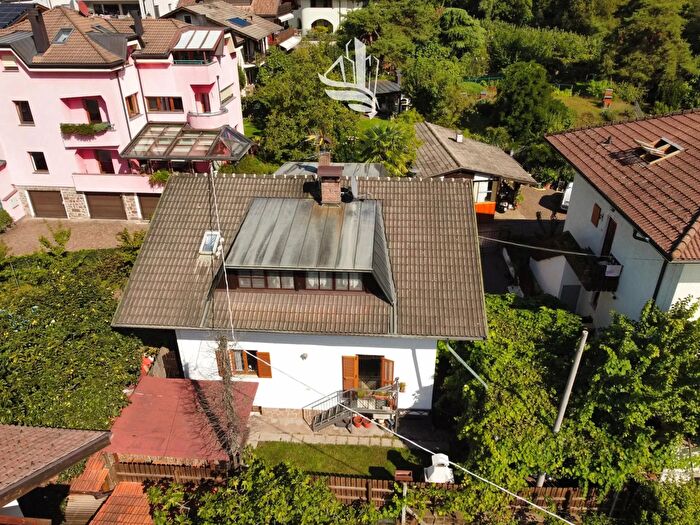 Appartamento trilocale in vendita in Via l Negrelli, Laives