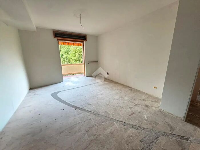 Appartamento quadrilocale in vendita in Via Pietro Motti, Piacenza