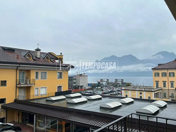 Appartamento trilocale in vendita in Via Alfonso Lamarmora, Verbania