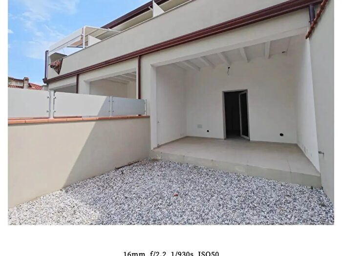 Casa con 5 locali in vendita in a dei Mille, Carrara