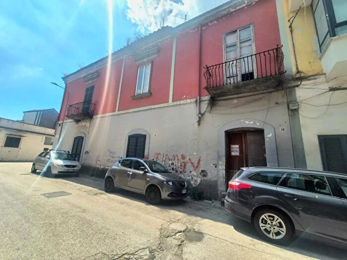 Appartamento monolocale in vendita in Caivano