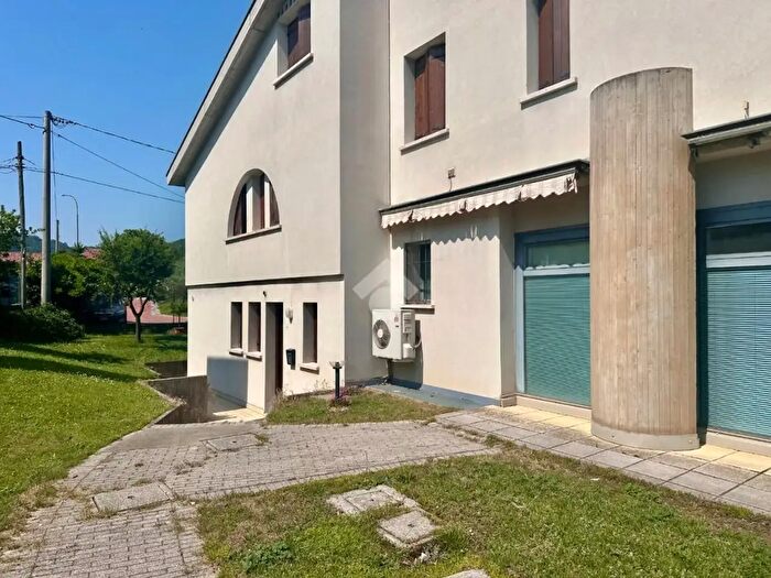 Appartamento monolocale in vendita in Via Romanelle, Pove Del Grappa