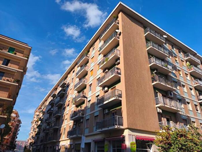 Appartamento trilocale in vendita in Via delle Medaglie dOro, Cosenza