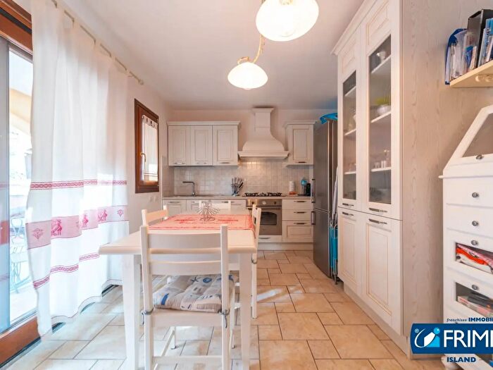 Appartamento bilocale in vendita in Via Ruinadas, Olbia