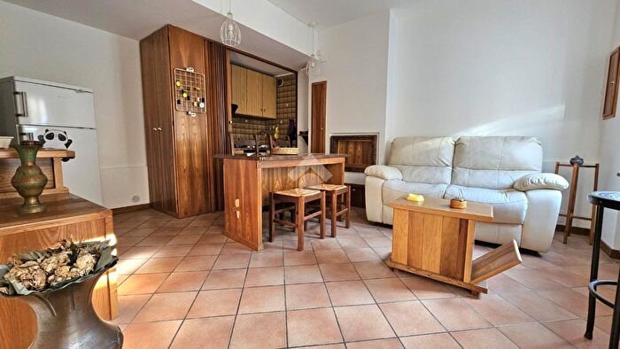 Casa bilocale in vendita in Via Pasqualino Benedetti, Verona