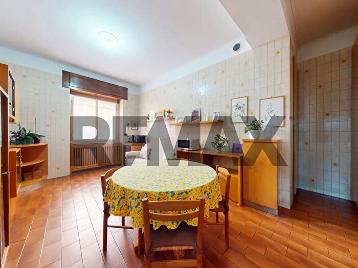 Appartamento quadrilocale in vendita in Piazza Giuseppe Mazzini, Casatenovo