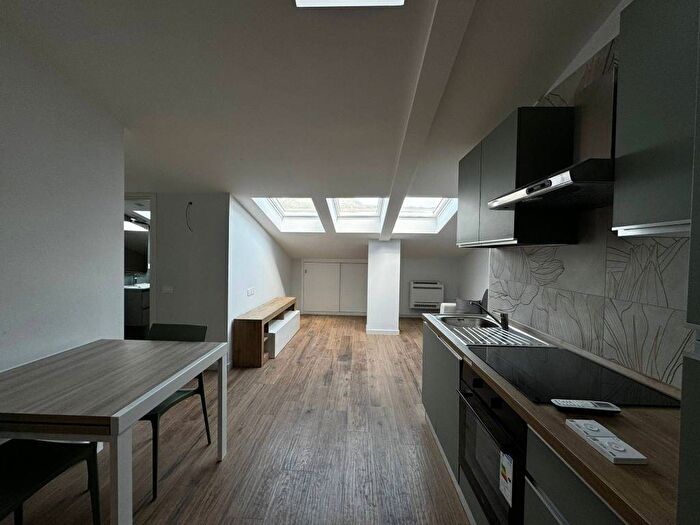 Appartamento trilocale in affitto in Via San Francesco, Mercato, Giffoni Valle Piana