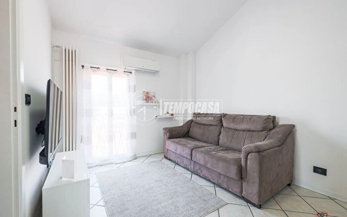 Appartamento bilocale in vendita in Bologna