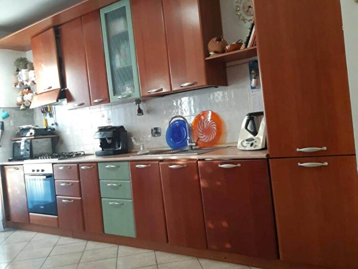 Appartamento trilocale in affitto in Centro, Calci