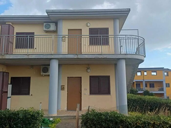 Appartamento bilocale in vendita in Contrada Petralonga Snc, San Lucido