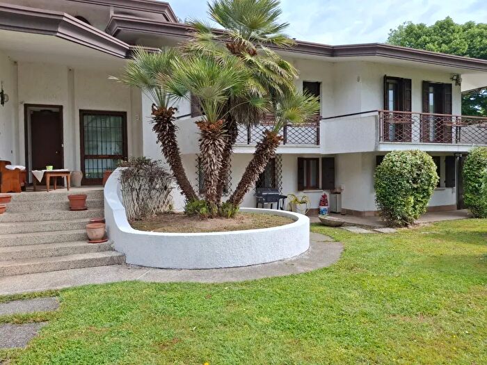 Casa con 6 locali in vendita in Via Ca Sagredo, Venezia