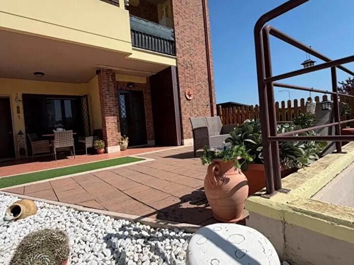 Appartamento quadrilocale in vendita in Via Caltanissetta, Aprilia