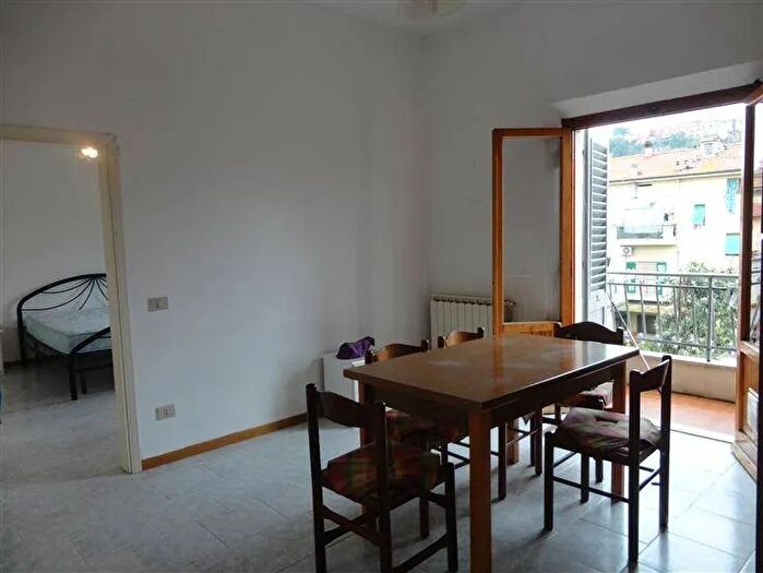 Appartamento con 5 locali in vendita in Via II Giugno a Certaldo Firenze, Certaldo