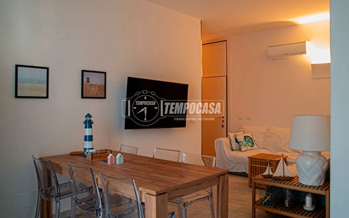 Appartamento trilocale in vendita in Via Bacco, Cervia