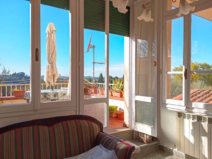 Appartamento con 5 locali in vendita in San Miniato