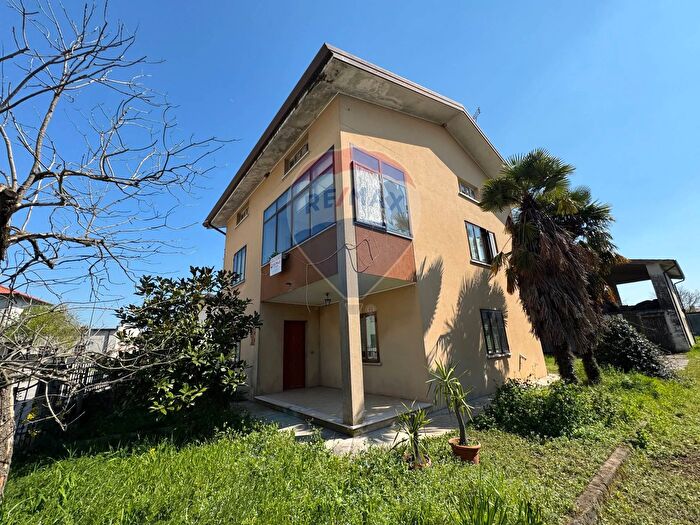 Casa con 5 locali in vendita in Via Palmanova, Castions Di Strada