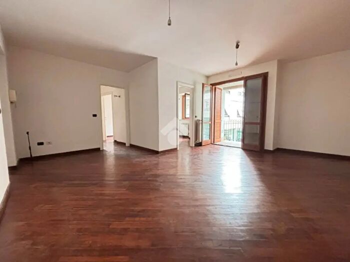 Appartamento trilocale in vendita in Via Corona, Terni