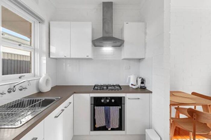 Appartamento con 6 locali in affitto in Viale Fulvio Testi, Bignami Ponale, Milano