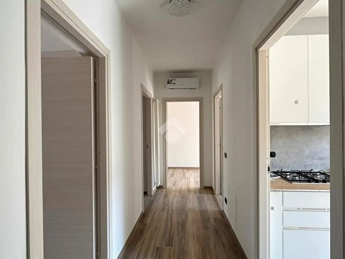 Appartamento trilocale in vendita in Viale Ildebrando Cocconi, Parma