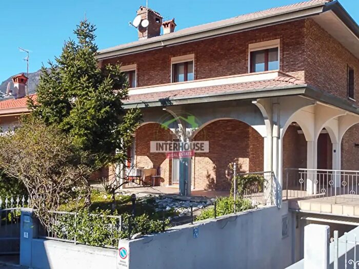 Appartamento con 12 locali in vendita in Via Biasutti, Forgaria Nel Friuli