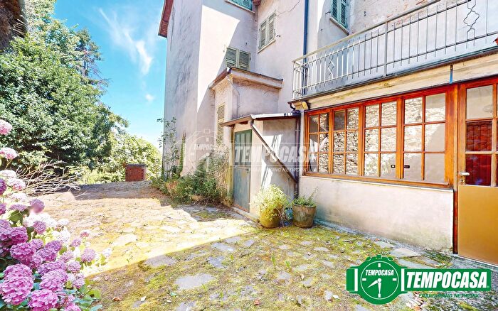 Appartamento trilocale in vendita in Via Baldo, Lerma