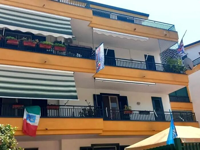 Appartamento quadrilocale in vendita in Via della Liberta, Villaricca