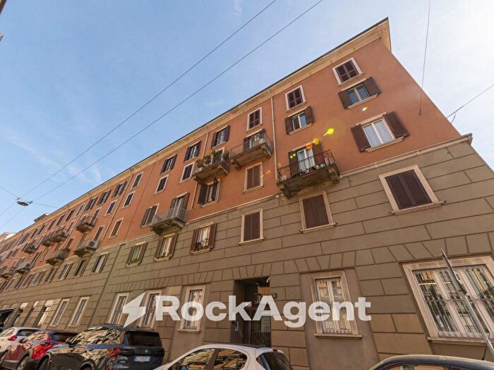 Appartamento bilocale in affitto in Via Francesco Guicciardini, Piave Tricolore, Milano