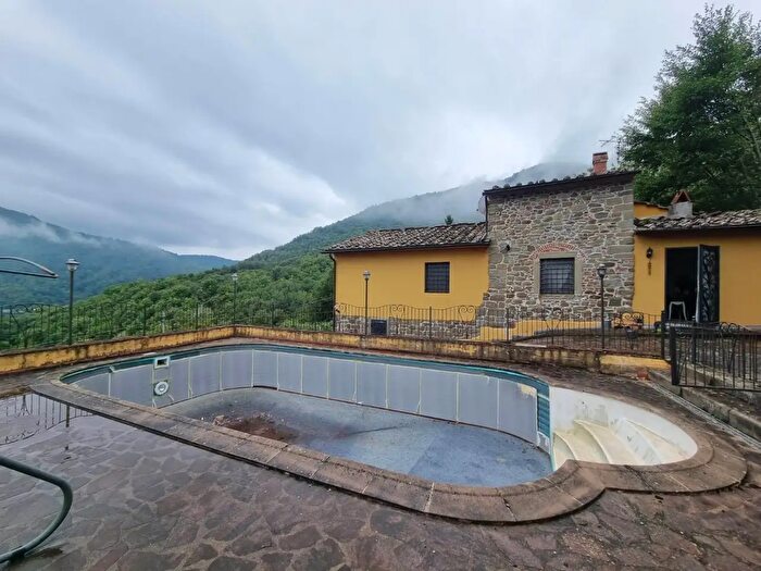 Appartamento con 5 locali in vendita in Via della Tessaia, Borgo San Lorenzo