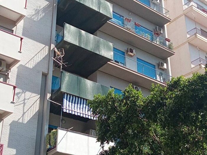 Appartamento trilocale in affitto in Piazza Don Bosco, Libertà Villabianca, Palermo