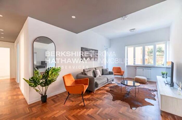 Appartamento con 5 locali in affitto in Via Gaetano Sacchi, Roma