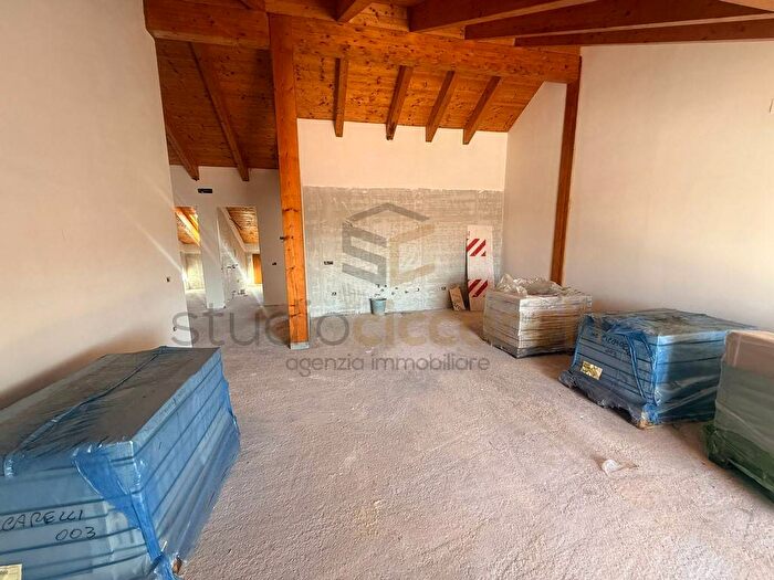 Casa trilocale in affitto in Corso Campano, Nuovo Corso Campano Marchesella, Giugliano in Campania