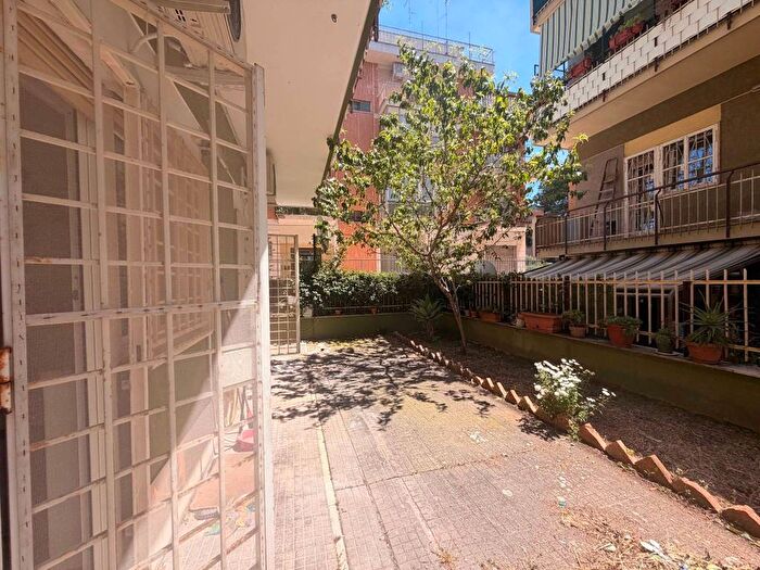 Appartamento trilocale in affitto in Via Diano Marina, Torrevecchia, Roma