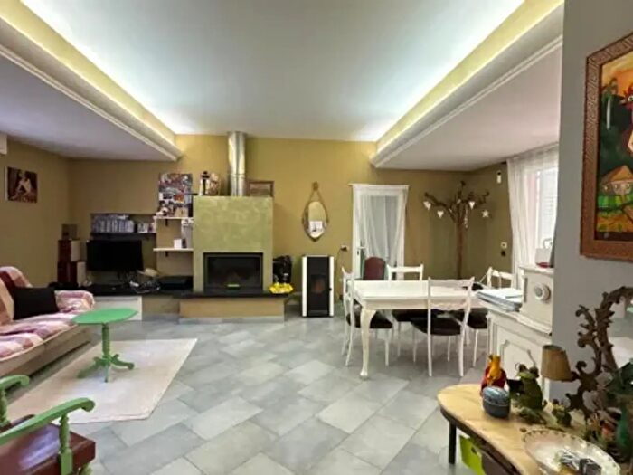 Casa con 6 locali in vendita in Via Don Romeo Bagattoni, Forli