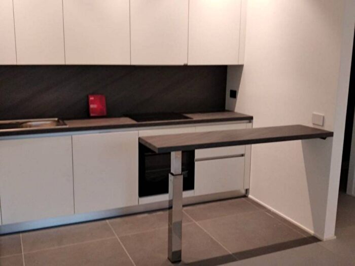 Appartamento trilocale in affitto in Via Flavio Gioia, Via Lecco Via Bergamo, Monza