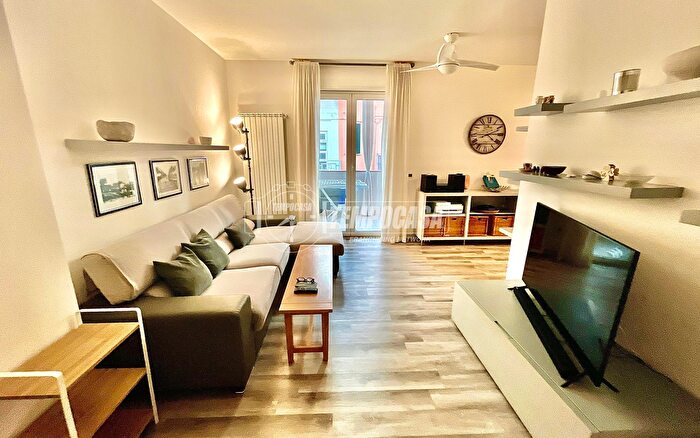 Appartamento con 5 locali in vendita in Via Filandro Orsini, Pescara