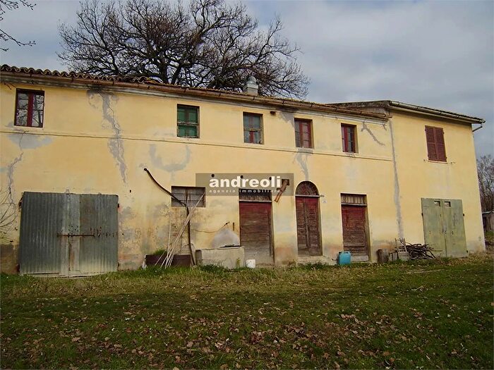 Casa monolocale in vendita in San Marcello