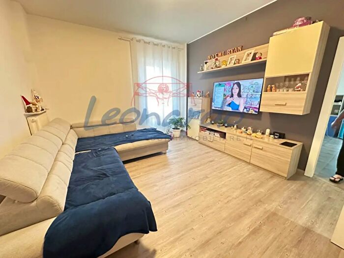 Appartamento trilocale in vendita in Piacenza