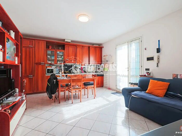 Appartamento bilocale in vendita in Via Piangipane, Ravenna