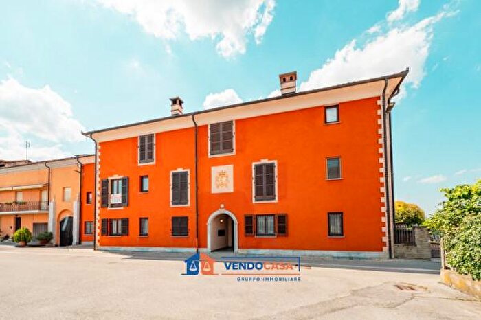 Appartamento trilocale in vendita in Via Monsignor Allasia, Montanera