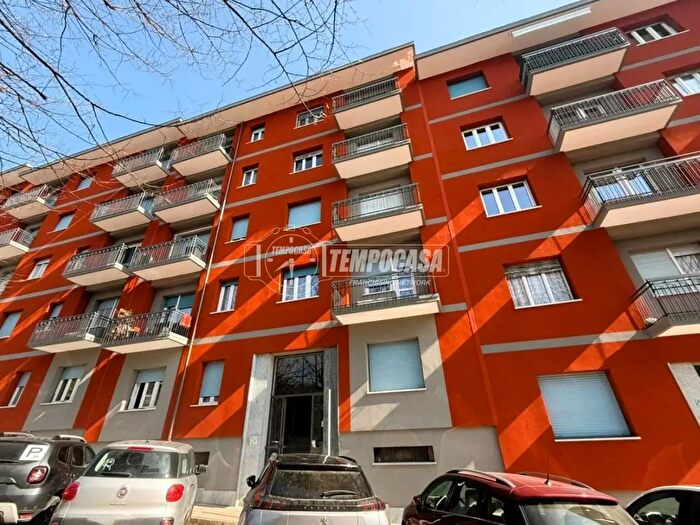 Appartamento bilocale in vendita in Via San Giovanni, Pinerolo