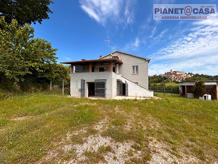 Casa con 7 locali in vendita in Via Palazzi, Spinetoli