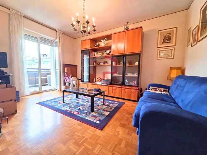 Appartamento trilocale in vendita in Bolzano