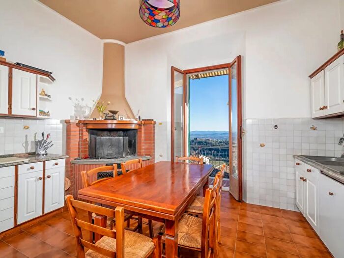 Appartamento quadrilocale in vendita in Chianciano Terme