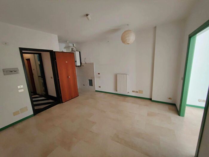 Appartamento trilocale in vendita in Chiavari