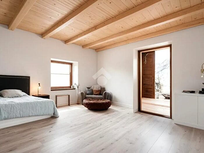 Appartamento trilocale in vendita in Via Arciprete Arici, Telgate