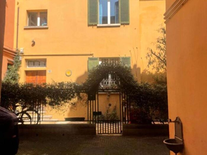 Appartamento bilocale in affitto in Castiglione Tribunale, Bologna