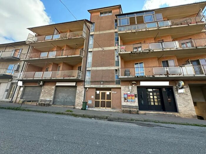 Appartamento quadrilocale in vendita in Via dei Vespri, Soveria Mannelli