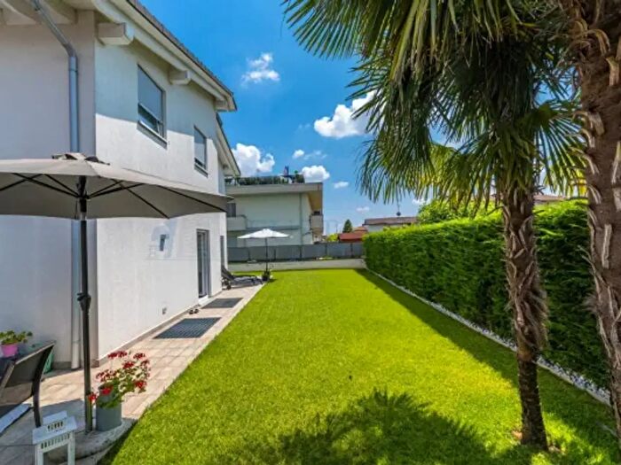Casa in vendita in Via Giacomo Matteotti, Zanica