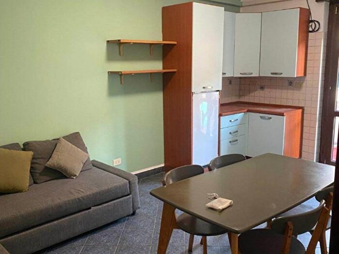 Appartamento bilocale in affitto in Piazzale Nizza, Dergano, Milano